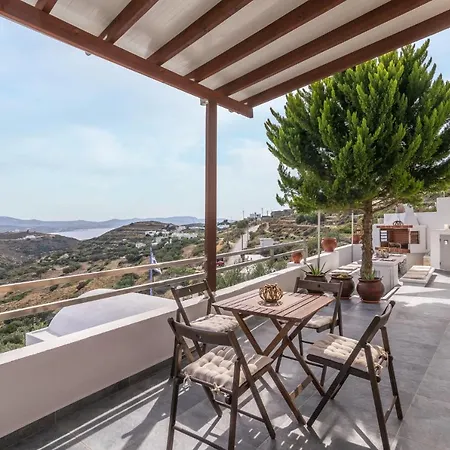 Sunny Deluxe Jacuzzi Peran Triovasalos