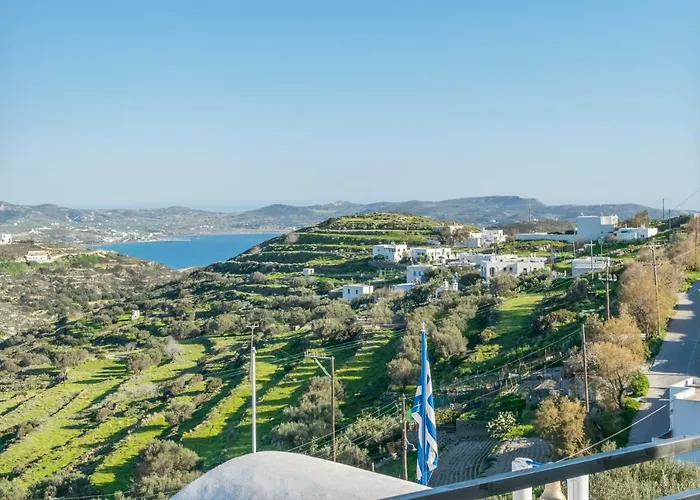 Sunny Deluxe Jacuzzi Peran Triovasalos